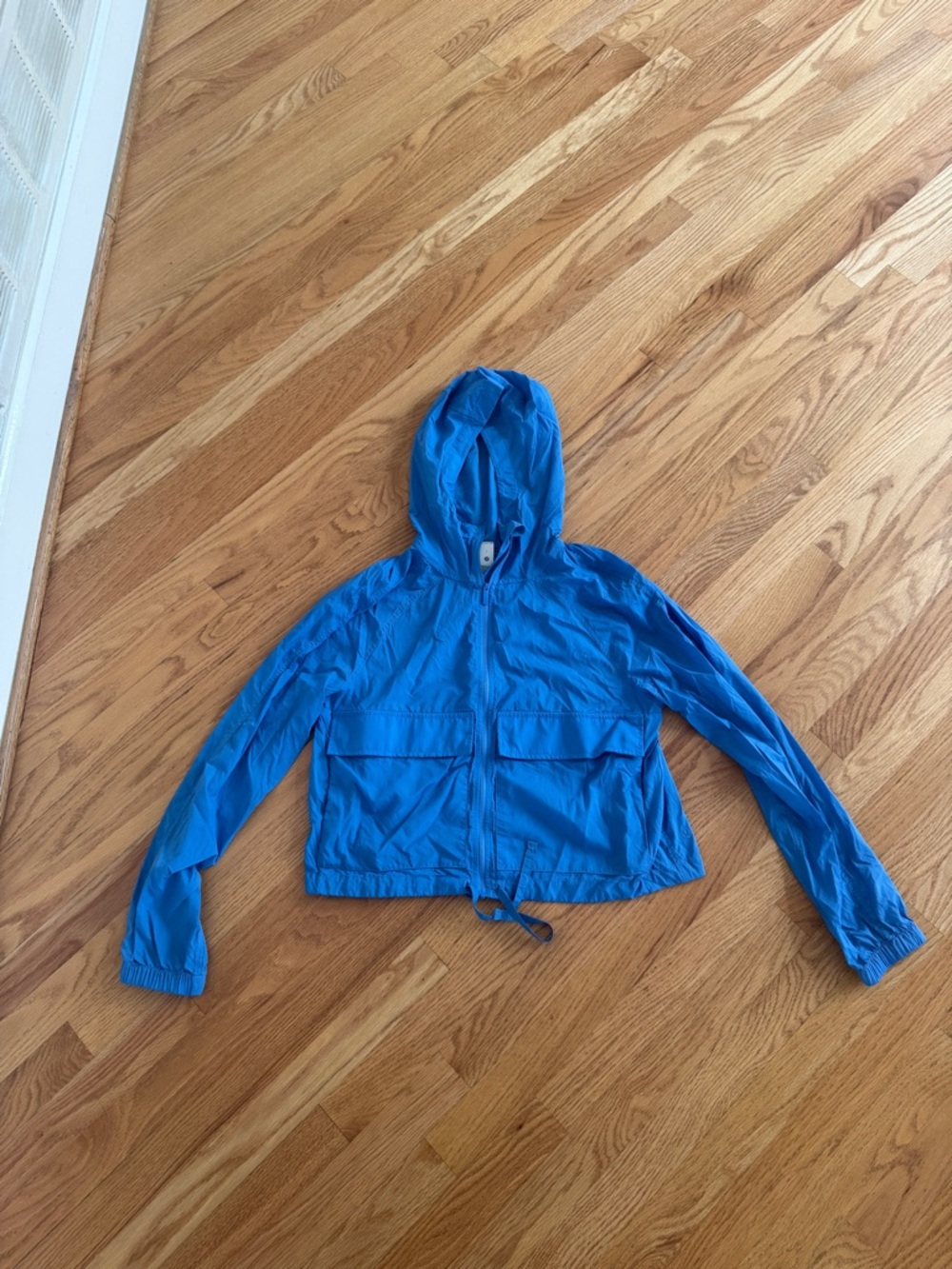 Hood-Lite Relaxed Fit blue lululemon jacket size S pool party